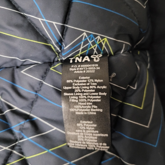 Aritzia TNA Verbier Parka - Picture 13 of 15